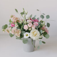 Aranjament Floral In Vas Ceramic