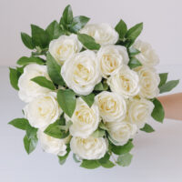 Buchet Cu Trandafiri Albi Avalanche