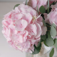 Buchet de flori cu 3 hortensii roz