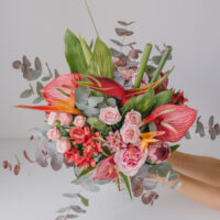 Buchet Din Flori Tropicale