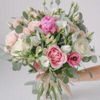 Buchet Pastelat Cu Bujor, Lalele, Frezii, Trandafiri, Alstroemeria