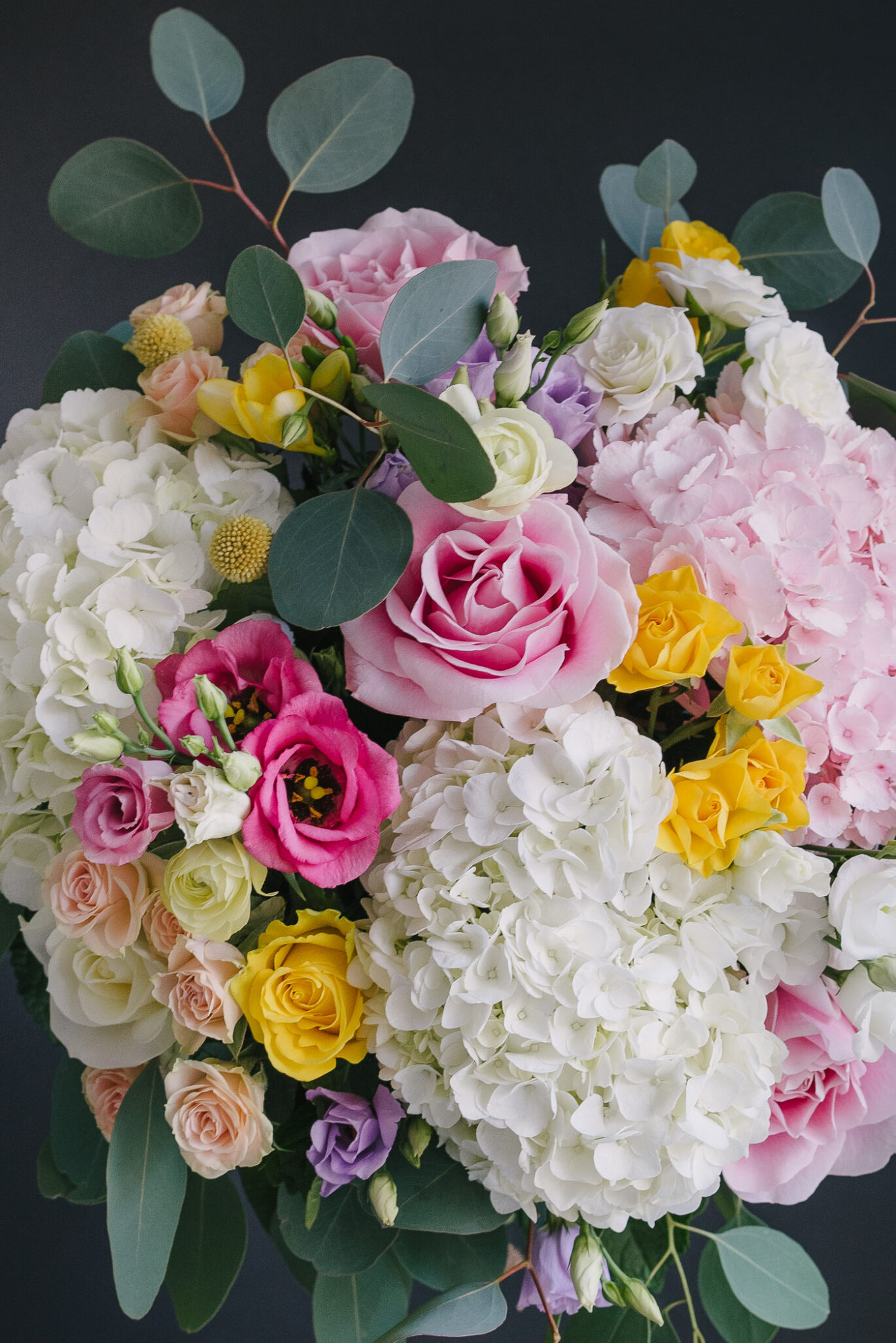 Buchet De Flori Mare Colorat