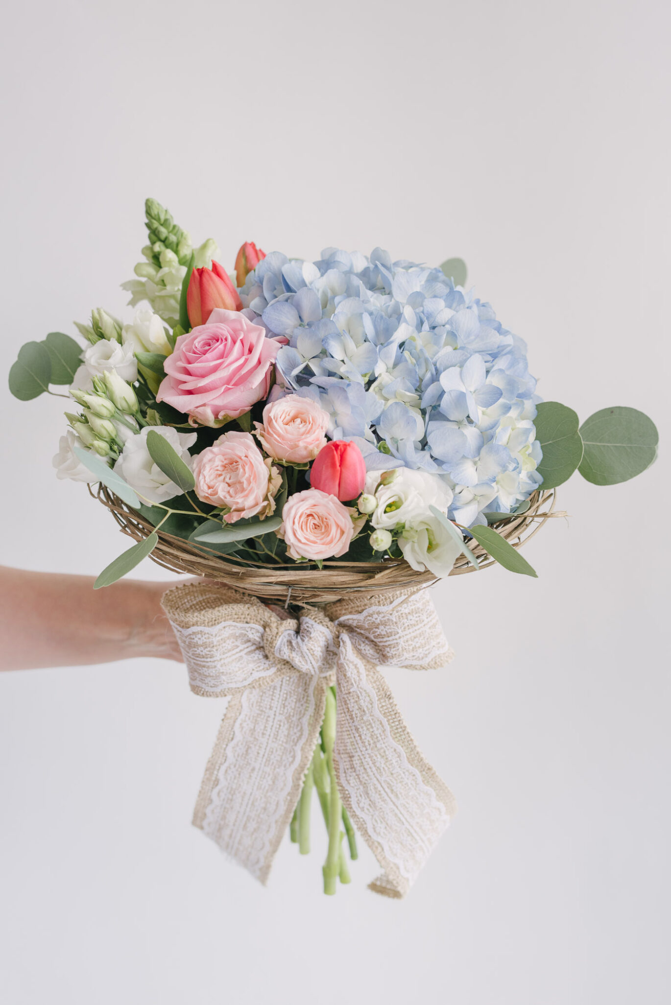 Buchet Jovial Cu Flori Mixte