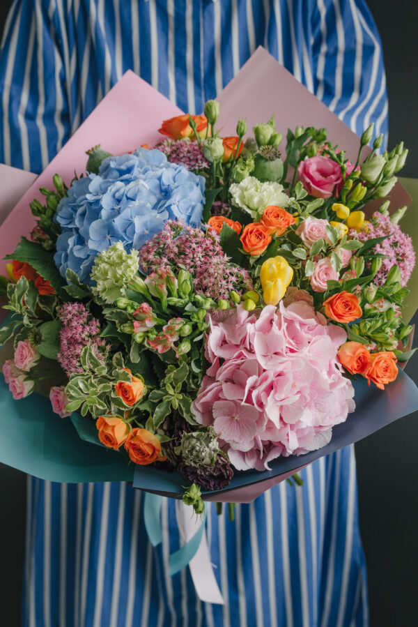 Buchet De Flori Shade Of Blue