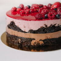 Tort cu fructe de pădure Superior 1,3 KG
