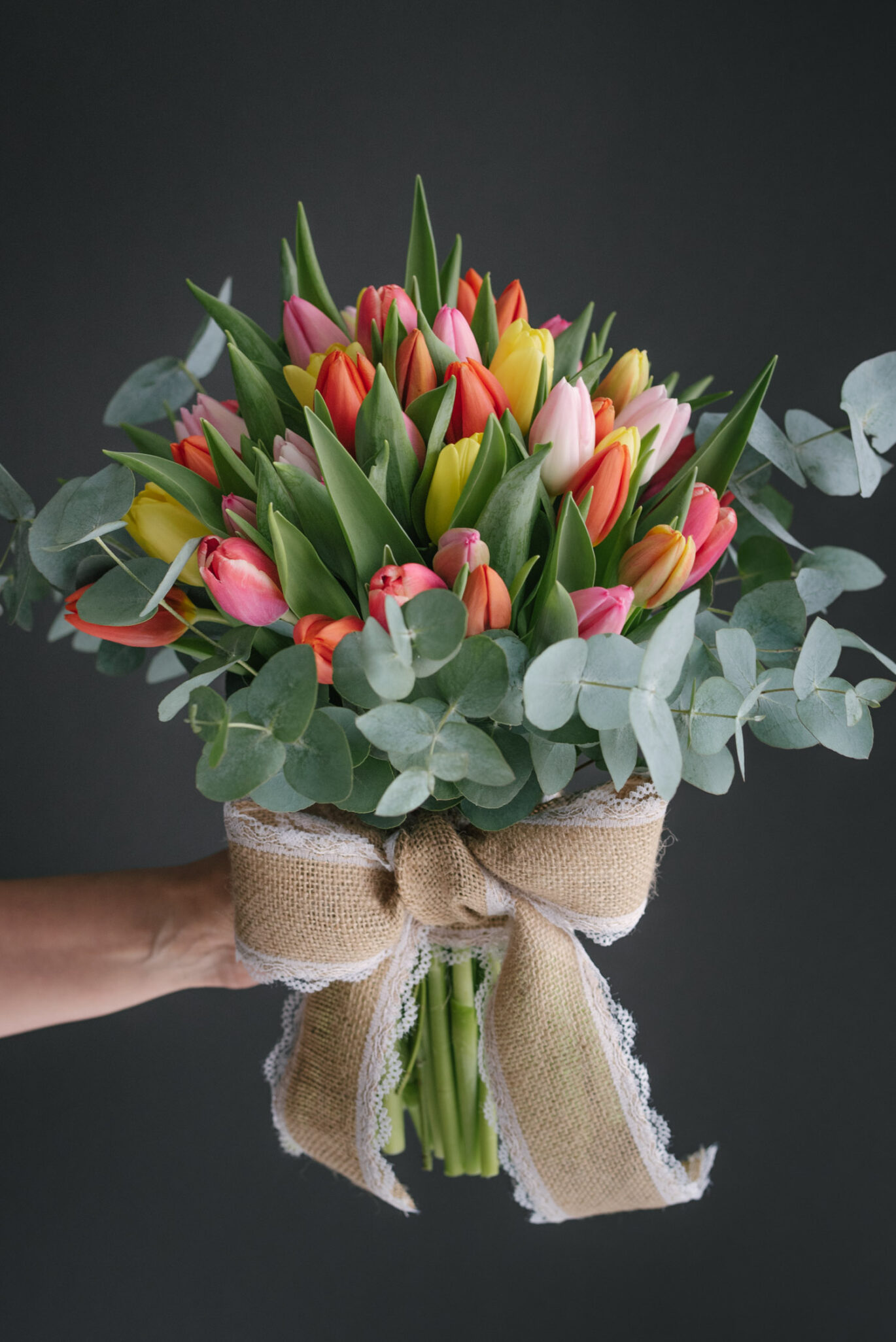 Buchet lalele colorate
